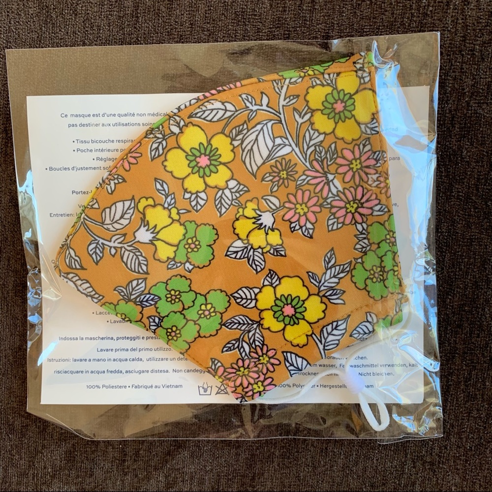 Tory Burch Face Mask